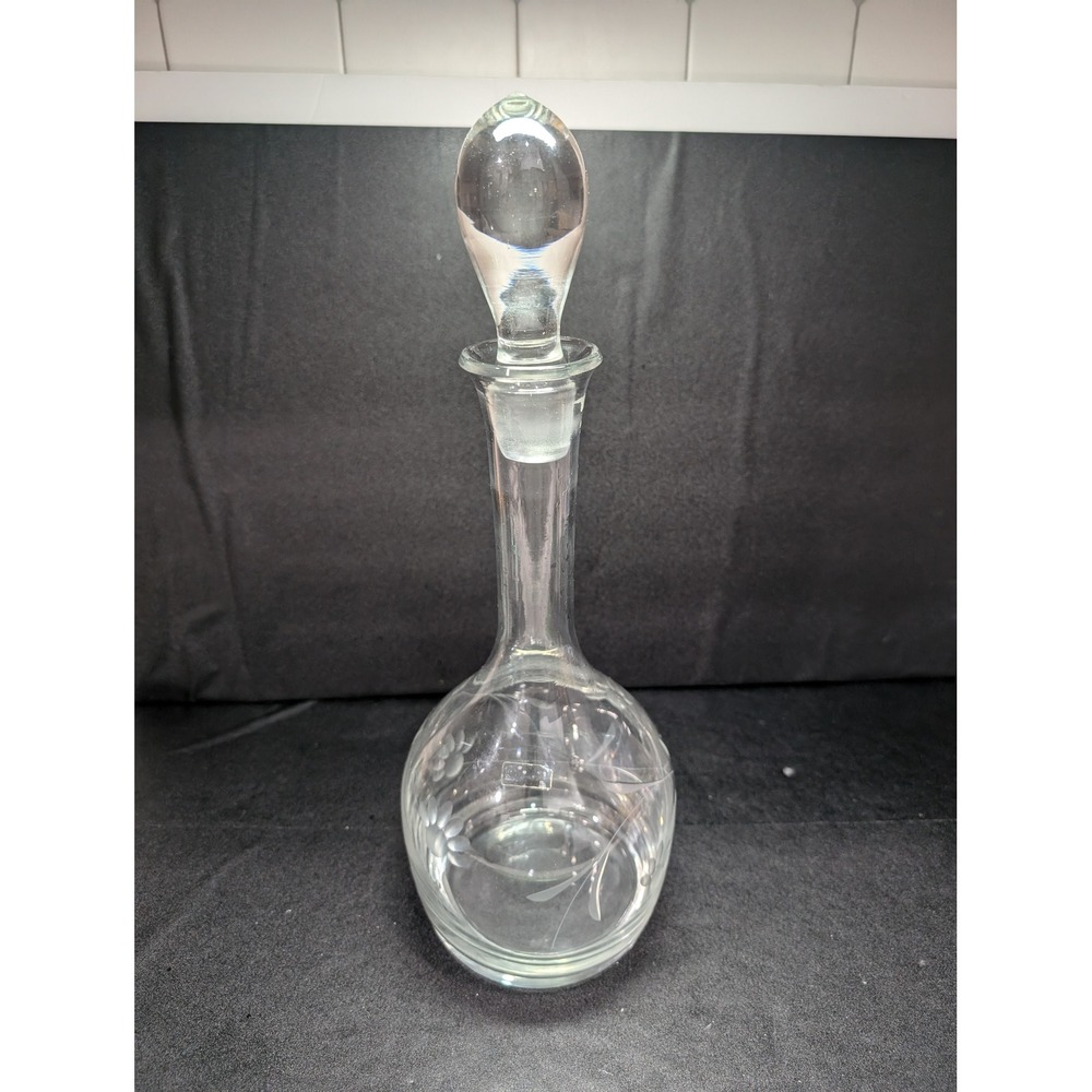 Toscany‎ Floral Etched Wine Decanter, Glass Stopper, 15.5" H, Vintage Glassware